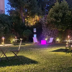 Riari Italy