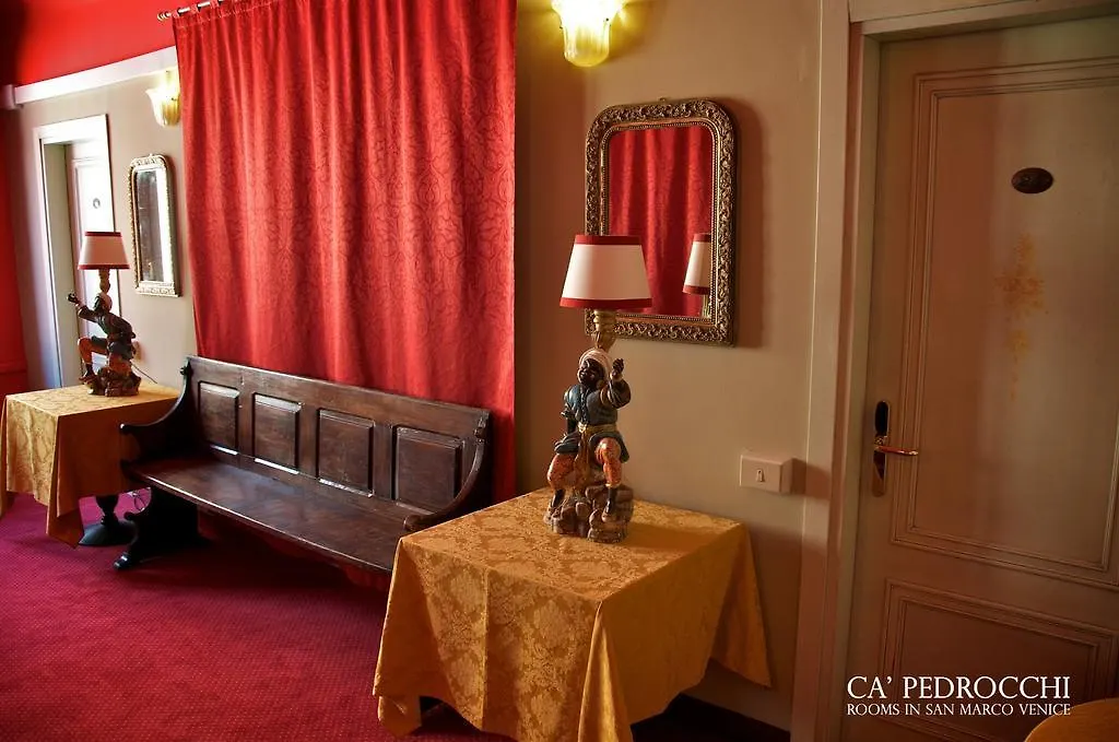 Konukevi Ca' Pedrocchi Otel Venedik