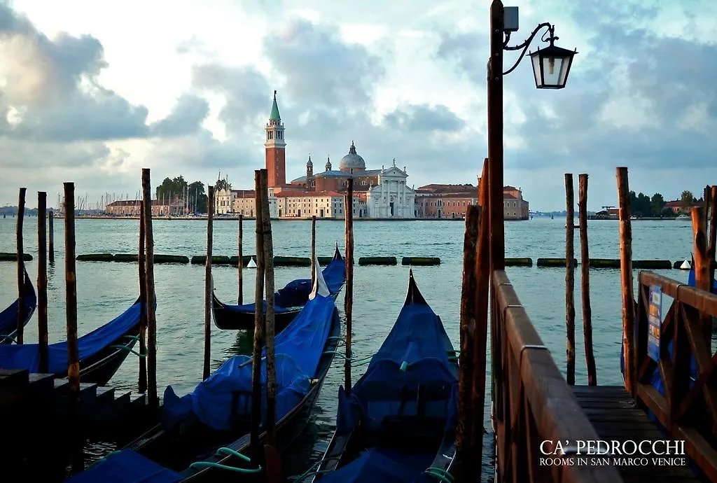 *** Guest house Ca' Pedrocchi Hotel Venice Italy