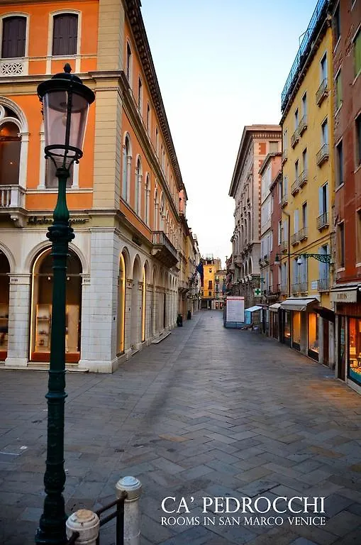 *** Guest house Ca' Pedrocchi Hotel Venice Italy