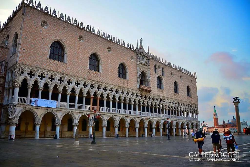 Guest house Ca' Pedrocchi Hotel Venice
