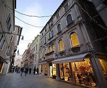 Guest house Ca' Pedrocchi Hotel Venice
