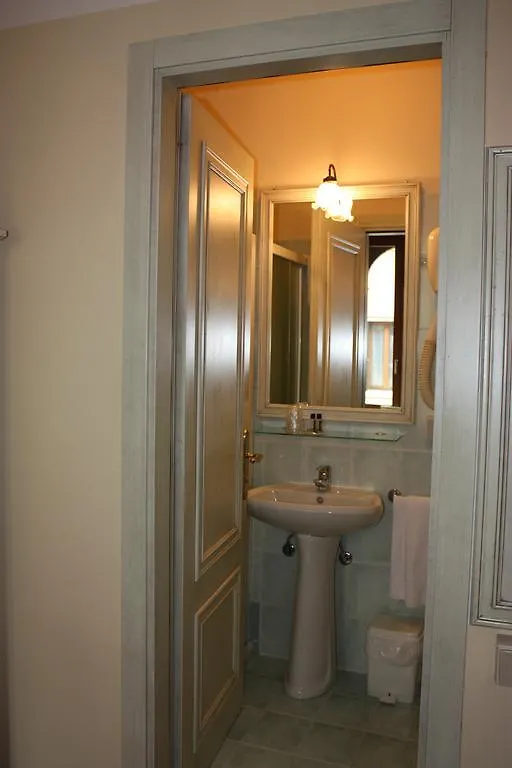 Ca' Pedrocchi Otel Venedik Konukevi